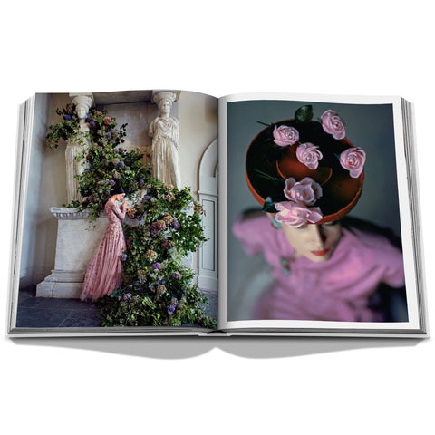 The book Flowers: Art &amp; Bouquets