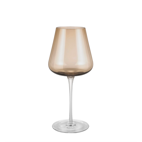 Set of two glasses for white red wine